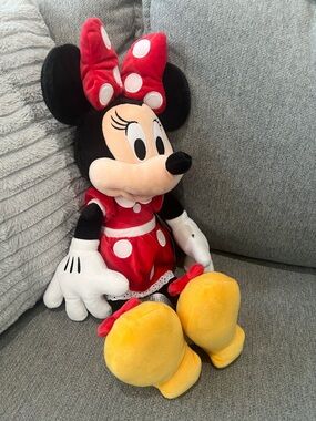 Disney Minnie Mouse Plush – Red, Black, White, Yellow